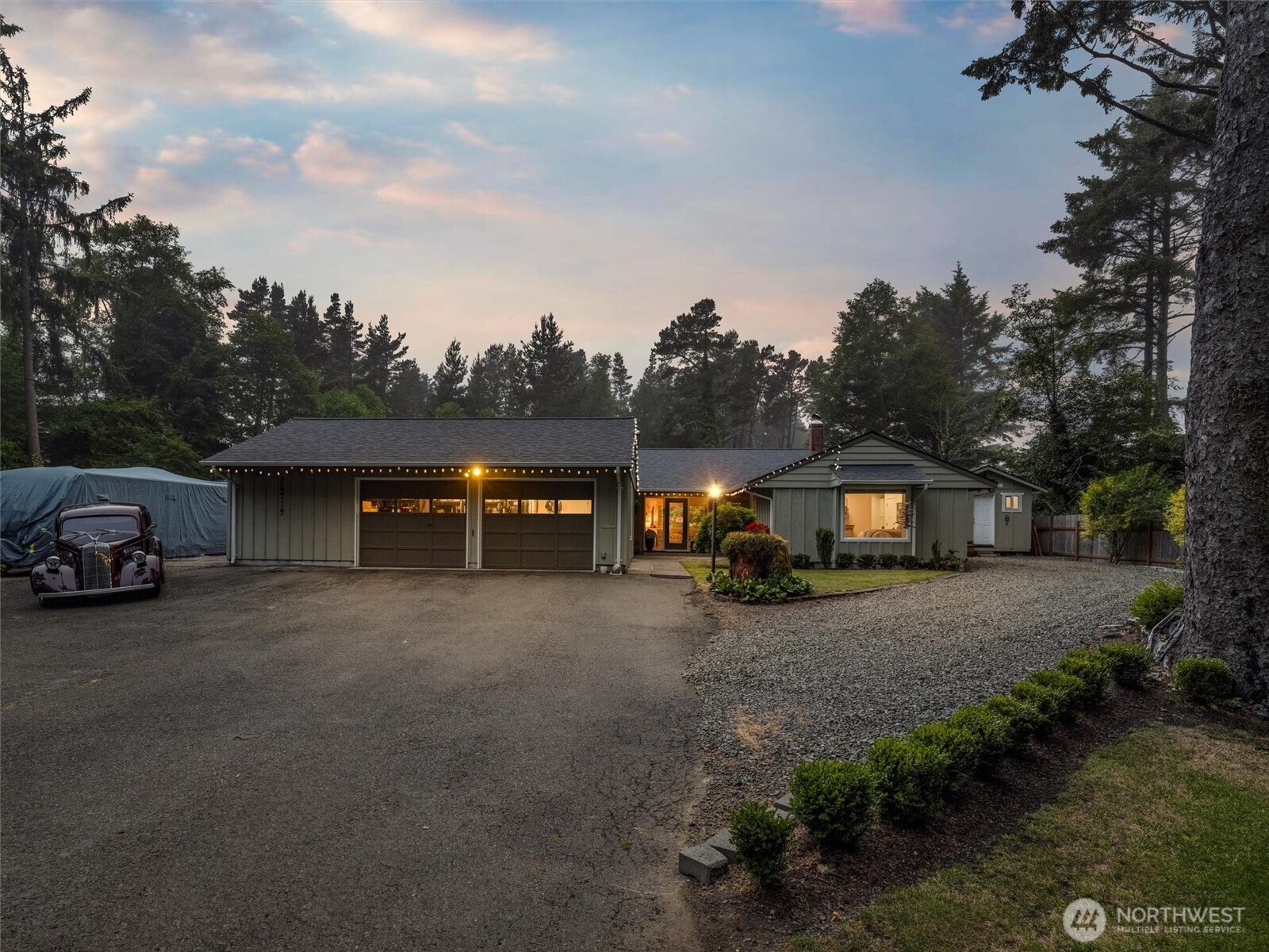25719 Park Avenue Property Photo 4