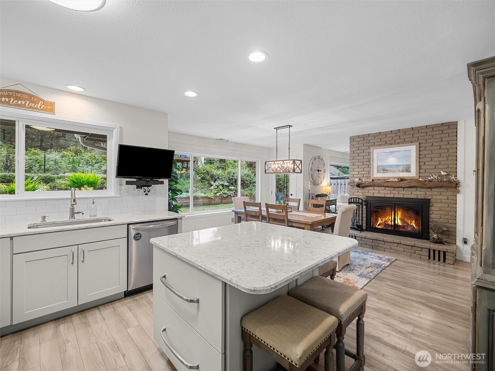25719 Park Avenue Property Photo 12