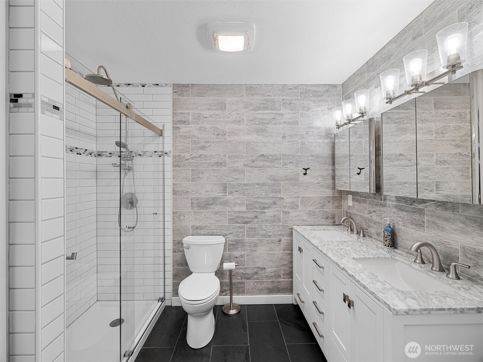 25719 Park Avenue Property Photo 17