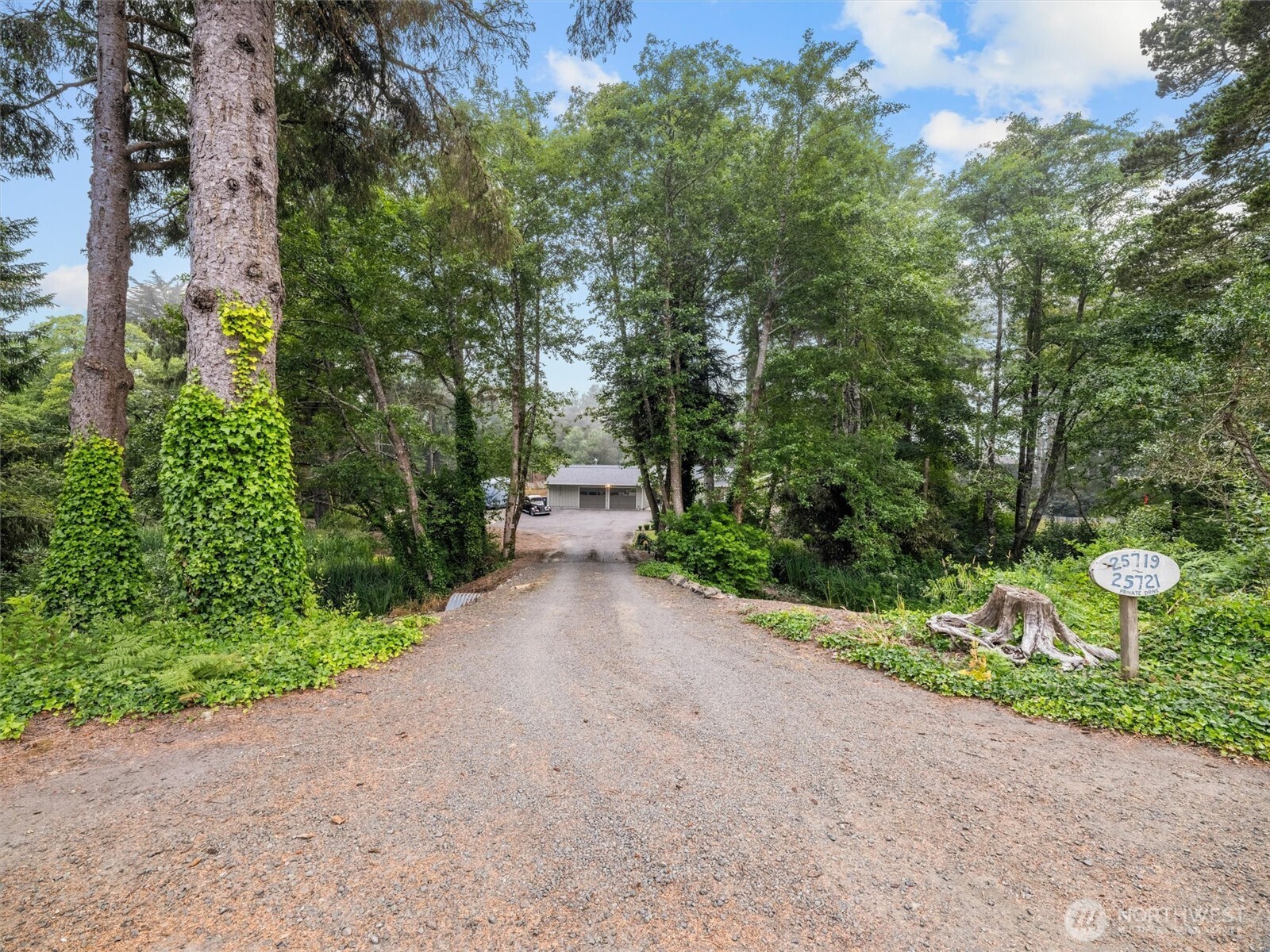25719 Park Avenue Property Photo 40