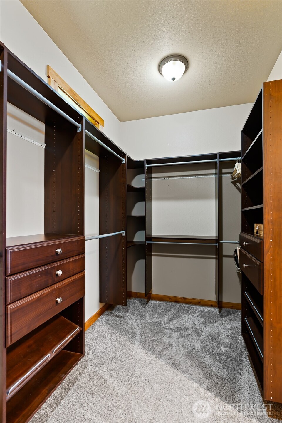 435 Watson Road Property Photo 17