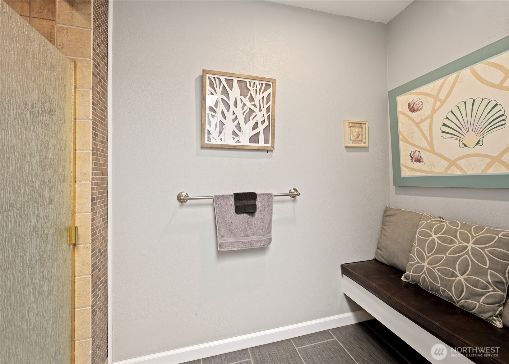 1035 Shorecrest Place Property Photo 37
