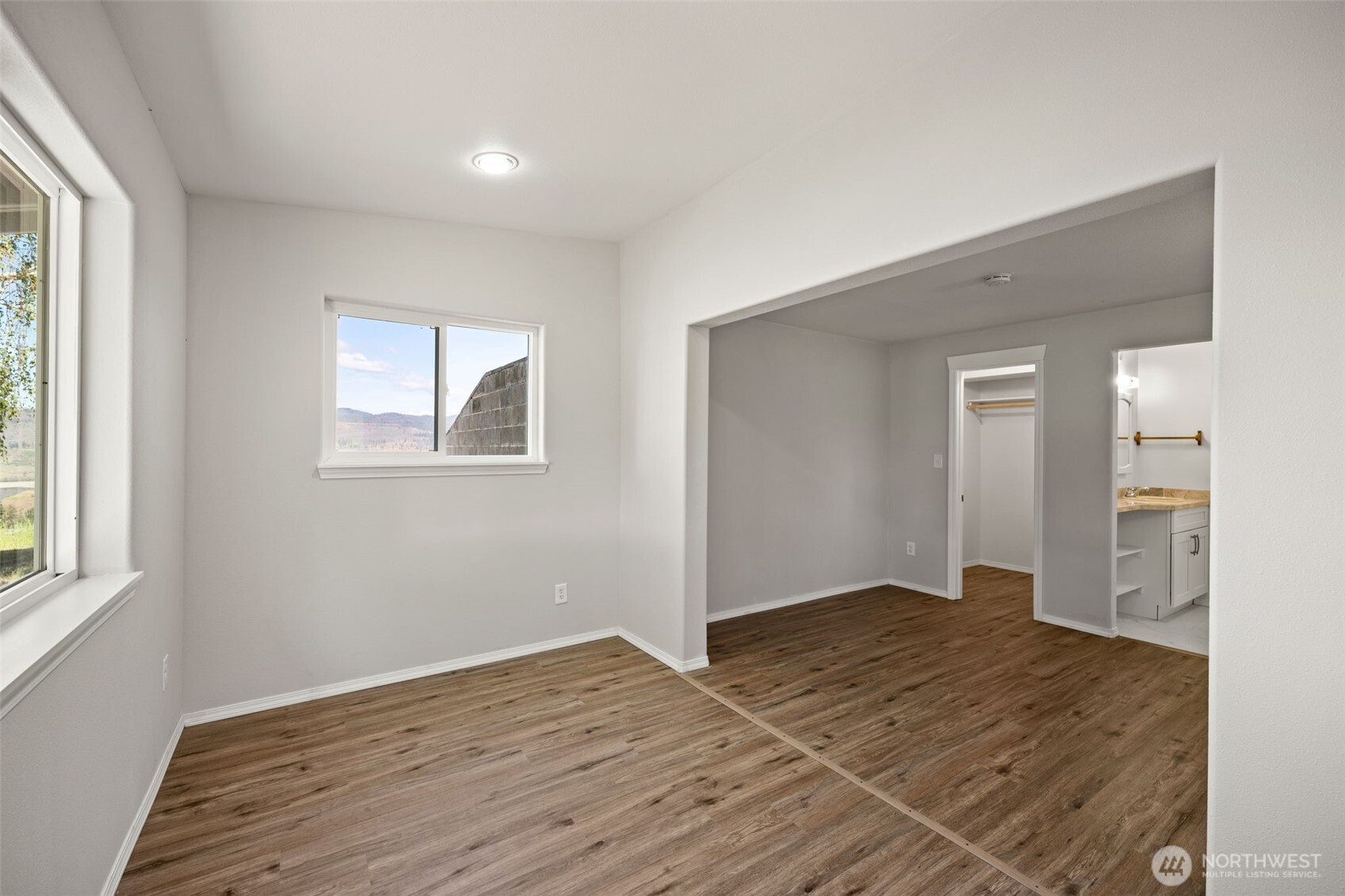 40831 Miles Creston Drive Property Photo 22