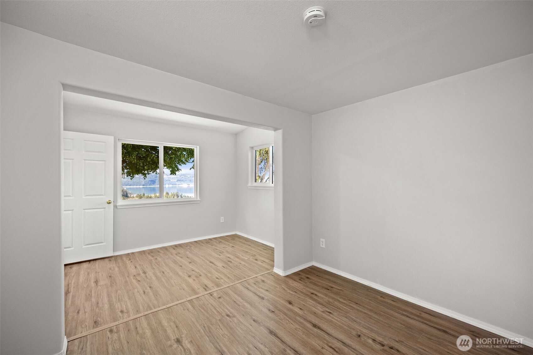 40831 Miles Creston Drive Property Photo 23
