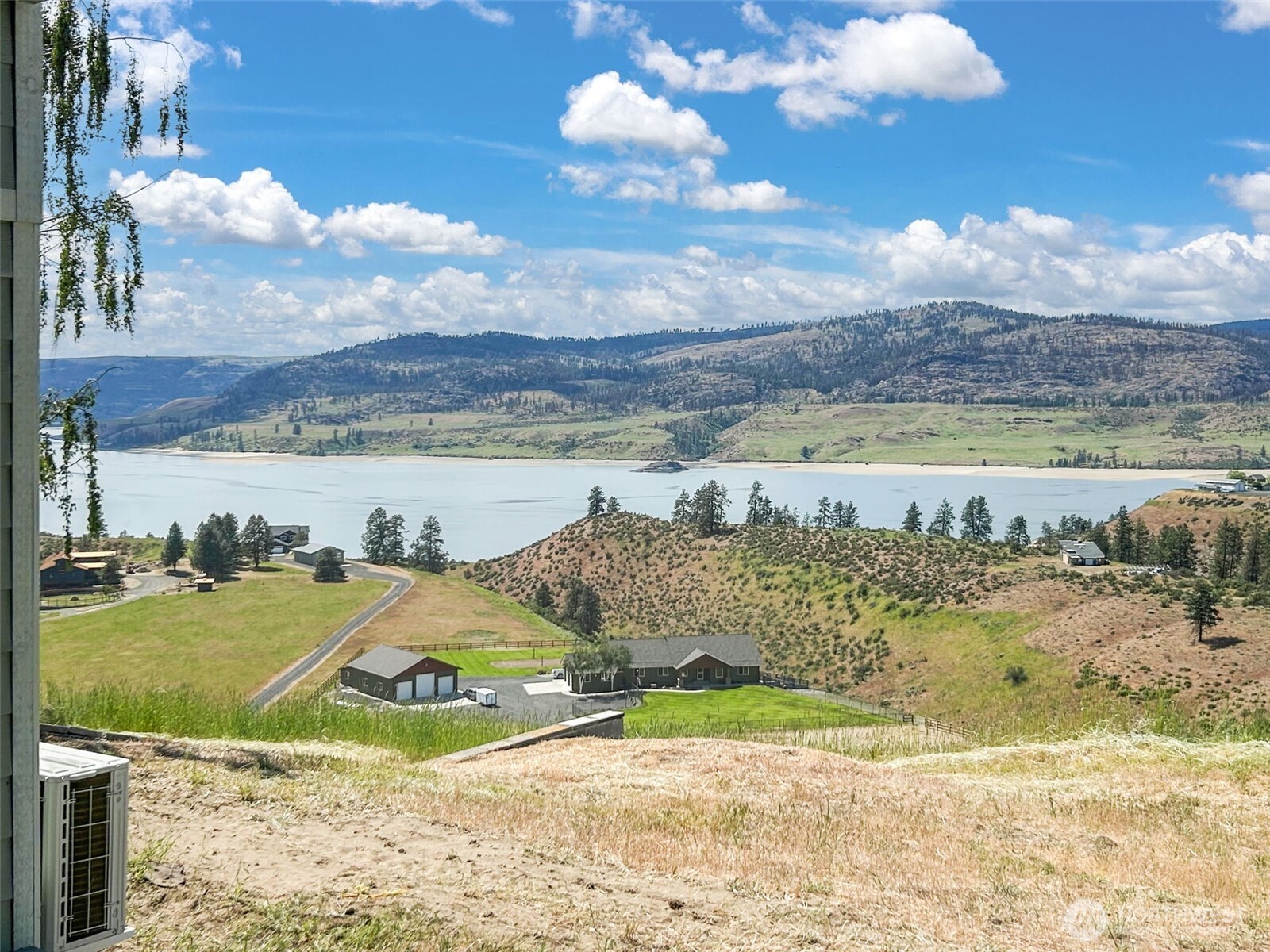 40831 Miles Creston Drive Property Photo 37