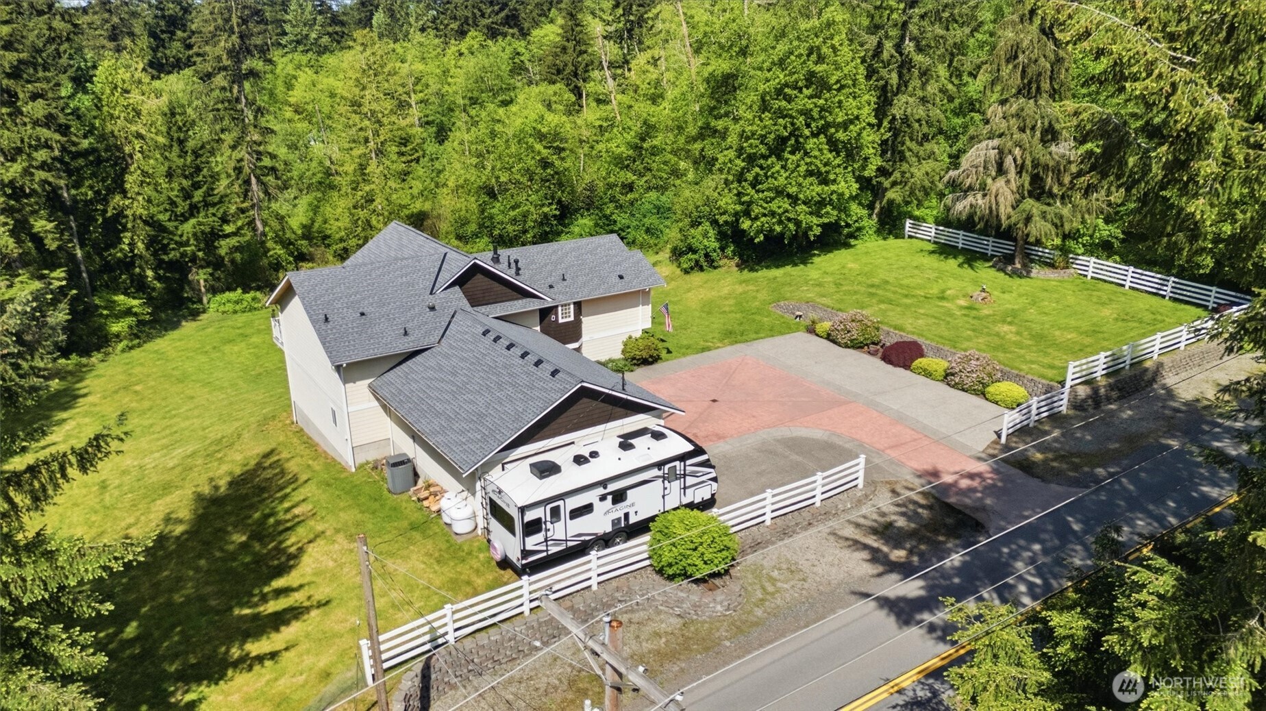 19310 95th Avenue Property Photo 32