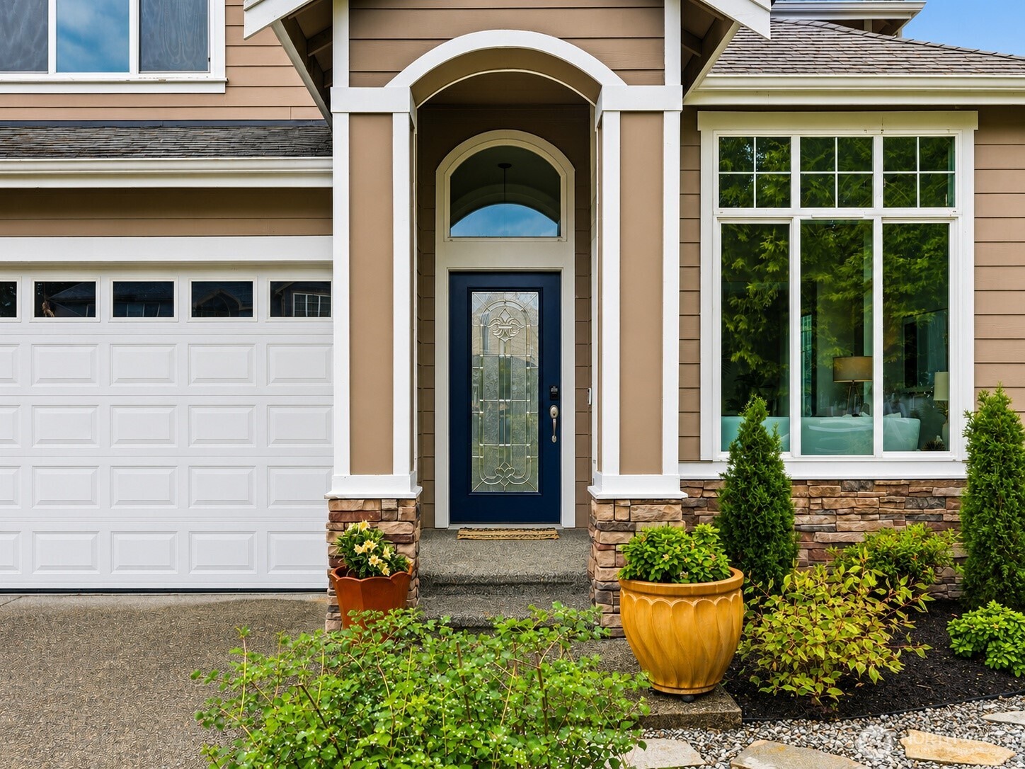 3824 161st Place Property Photo 1