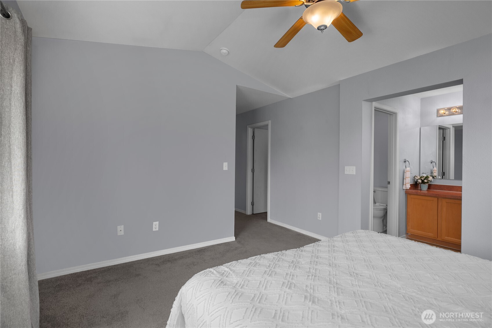 7604 Traditions Avenue Property Photo 14