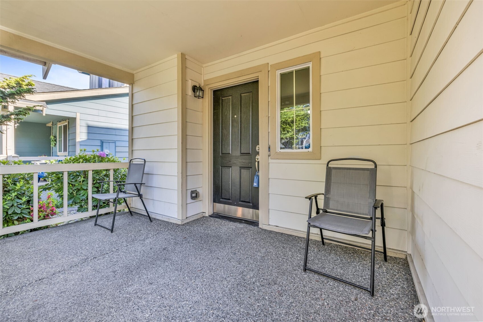 6048 Park Street Property Photo 5