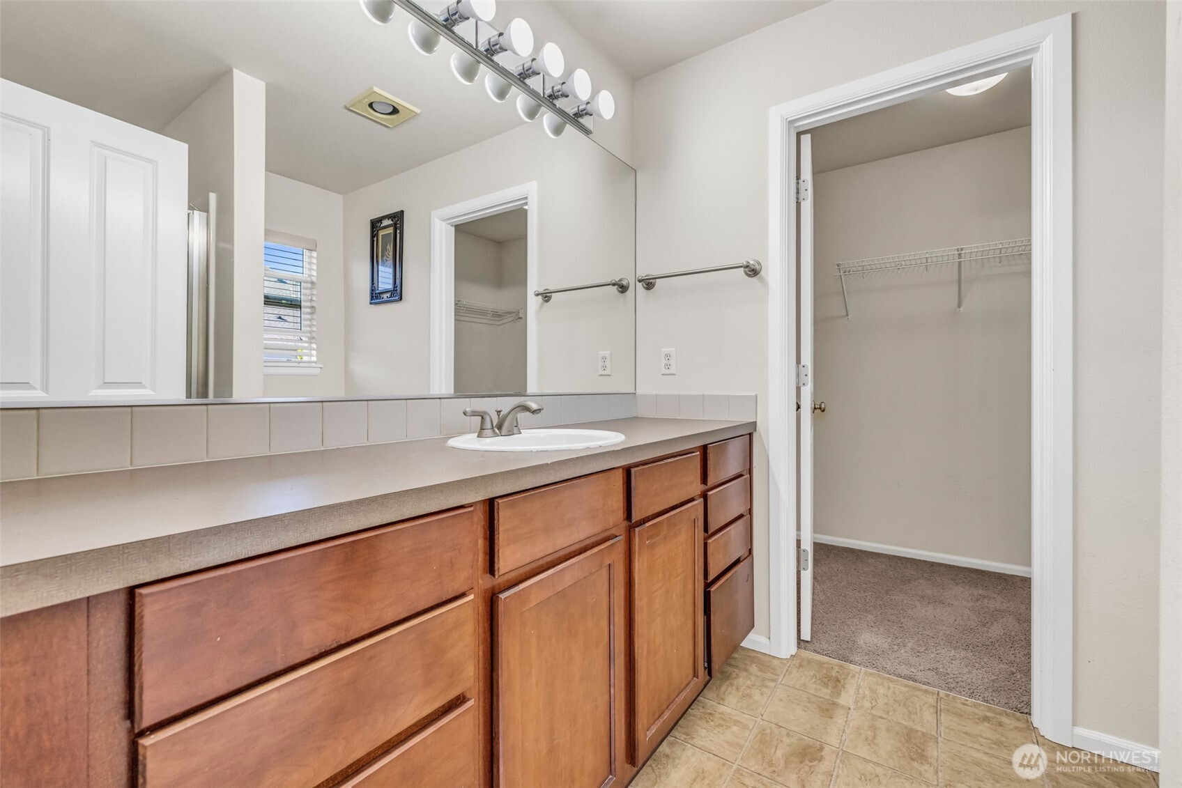 6048 Park Street Property Photo 22