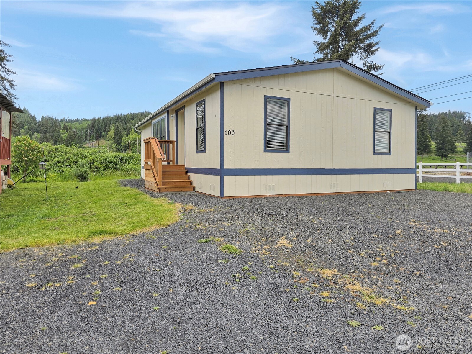 100 Heidger Lane Property Photo 2