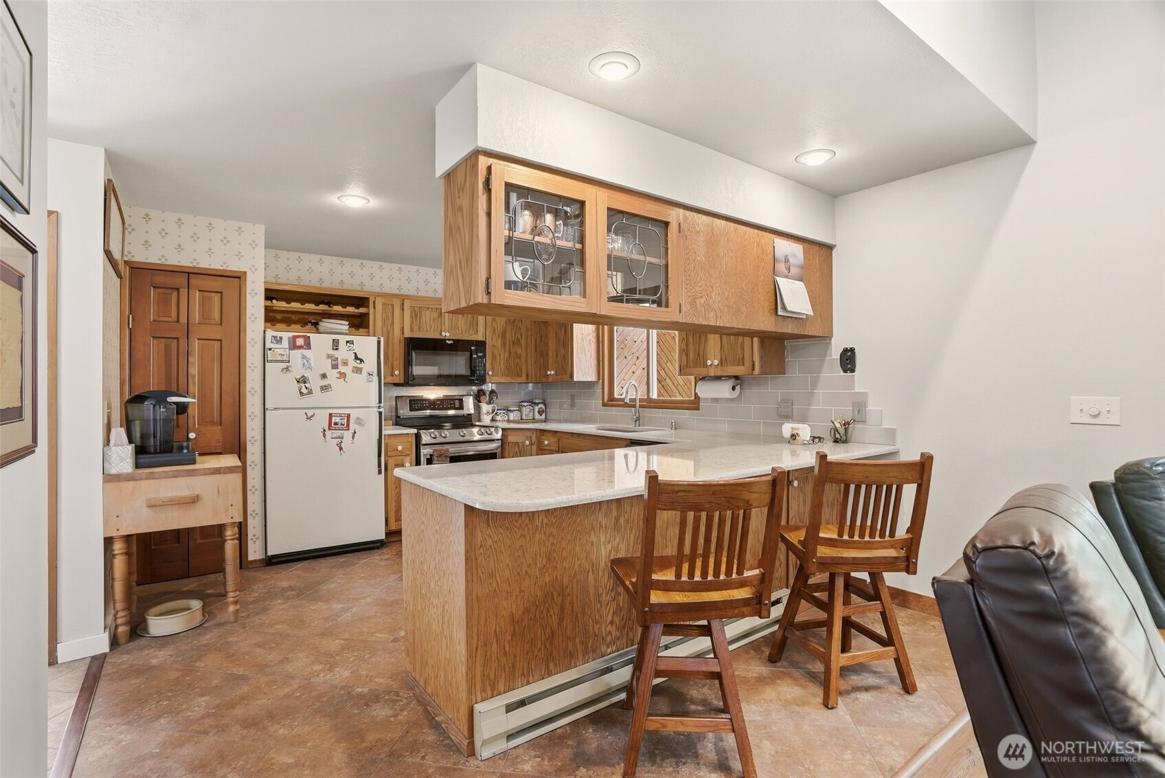 12119 S Spotted Road Property Photo 9