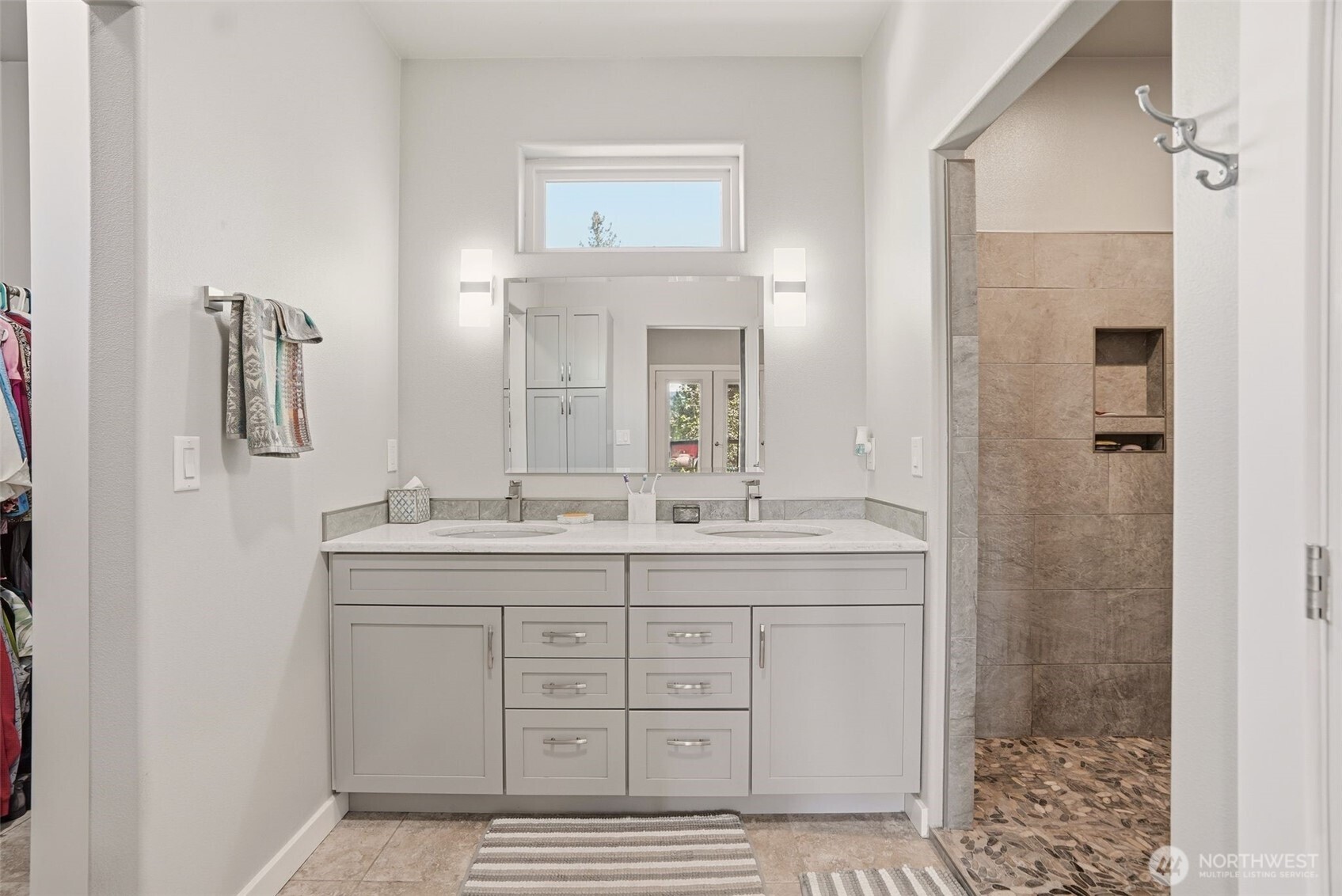 12119 S Spotted Road Property Photo 15