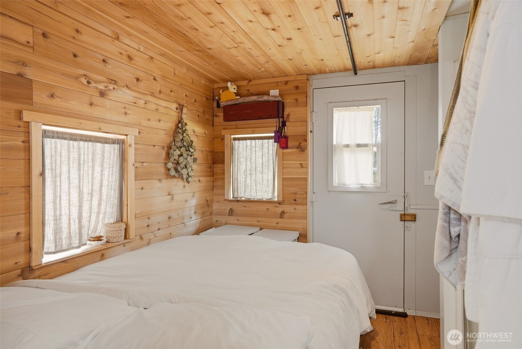 12119 S Spotted Road Property Photo 37