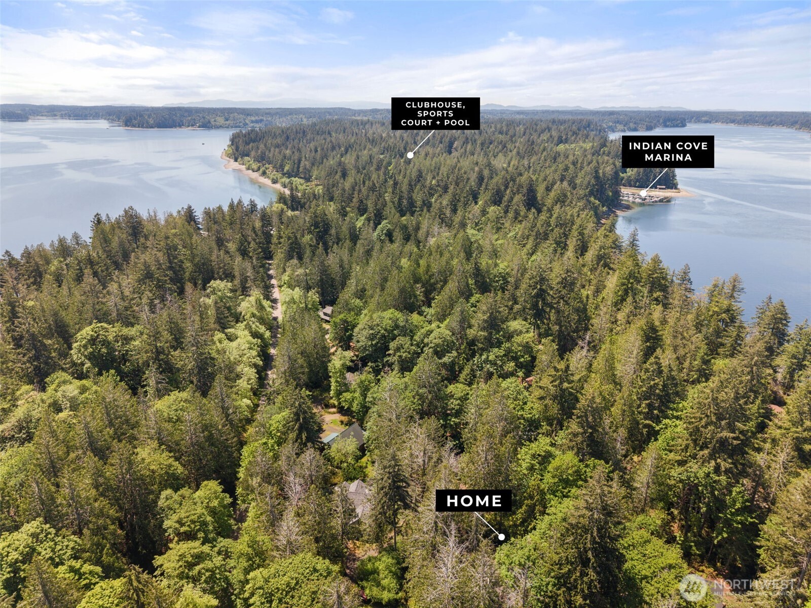 431 E Pointes Drive Property Photo 2