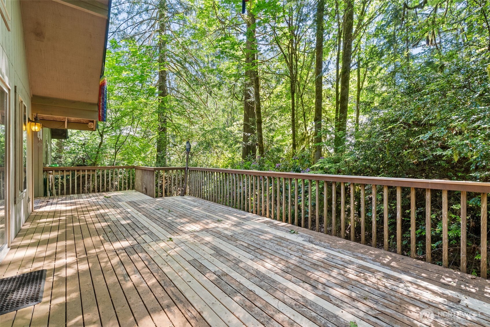431 E Pointes Drive Property Photo 22