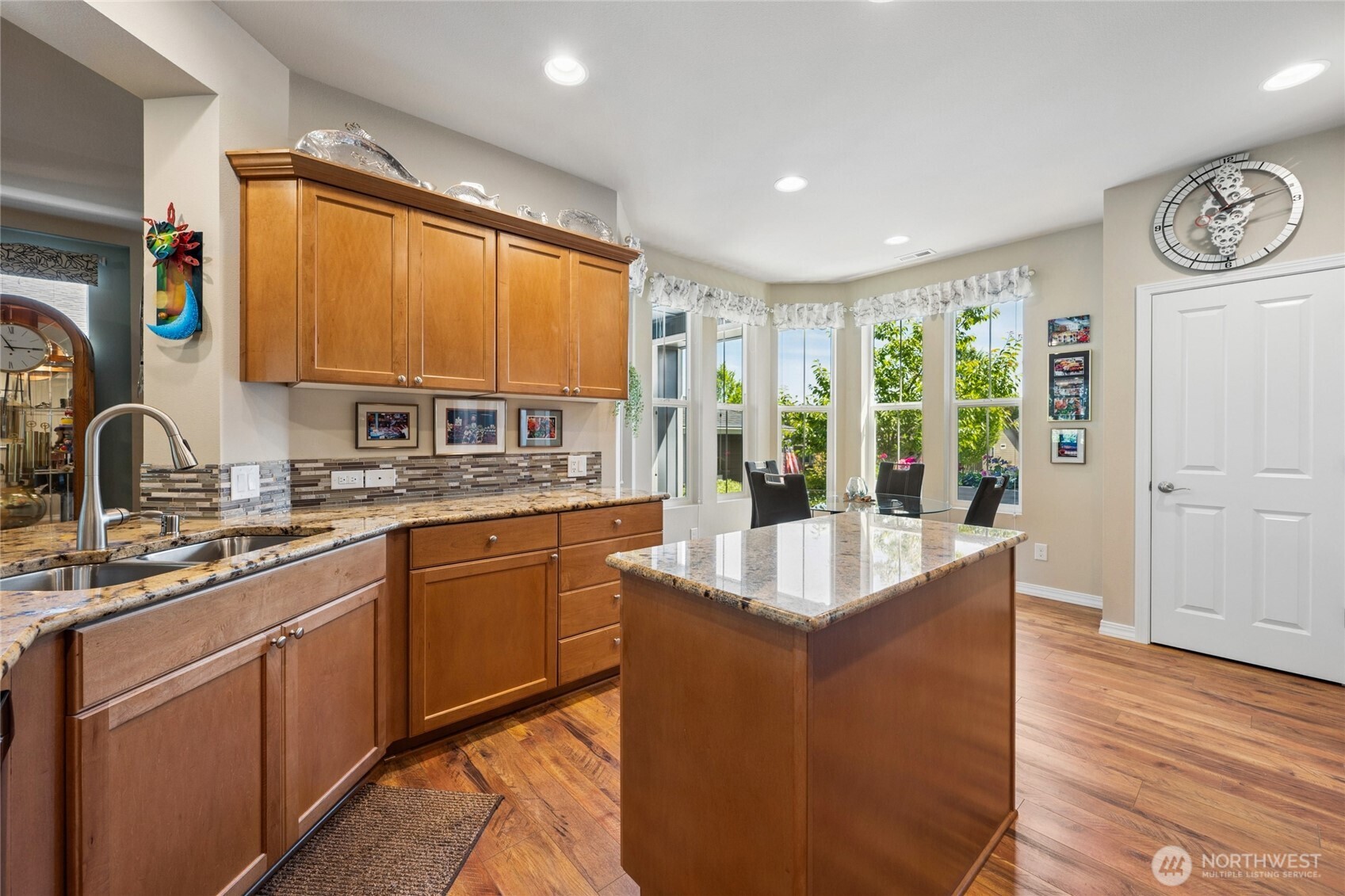 5119 Herron Street Property Photo 13