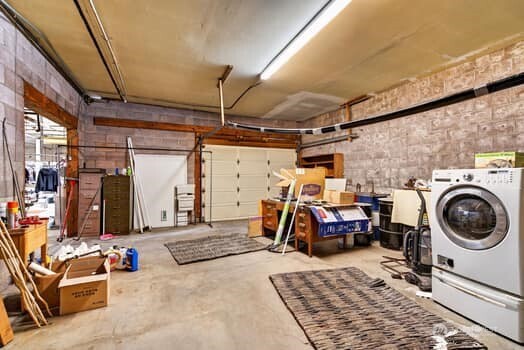 816 W Main Street Property Photo 20