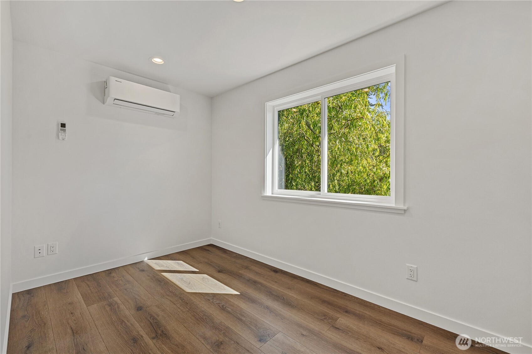 4966 Highland Drive Property Photo 26