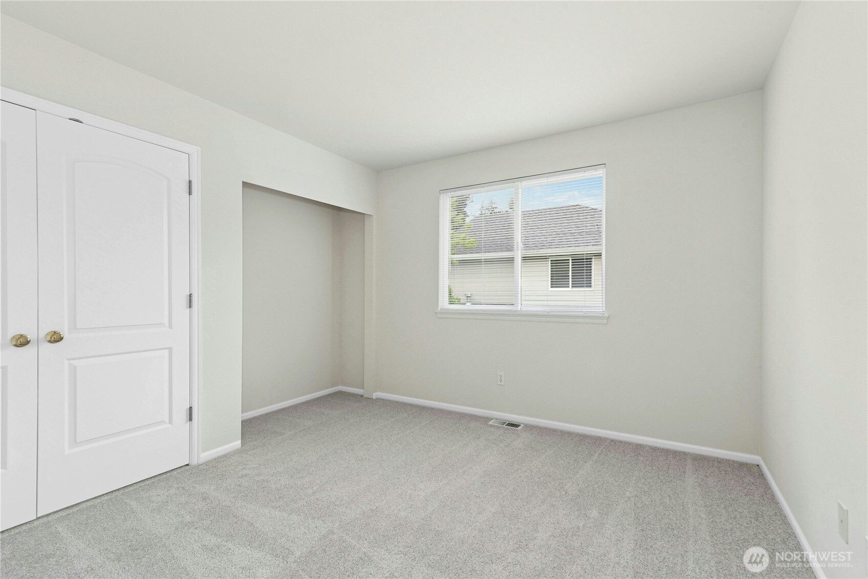 14708 54th Avenue Property Photo 30