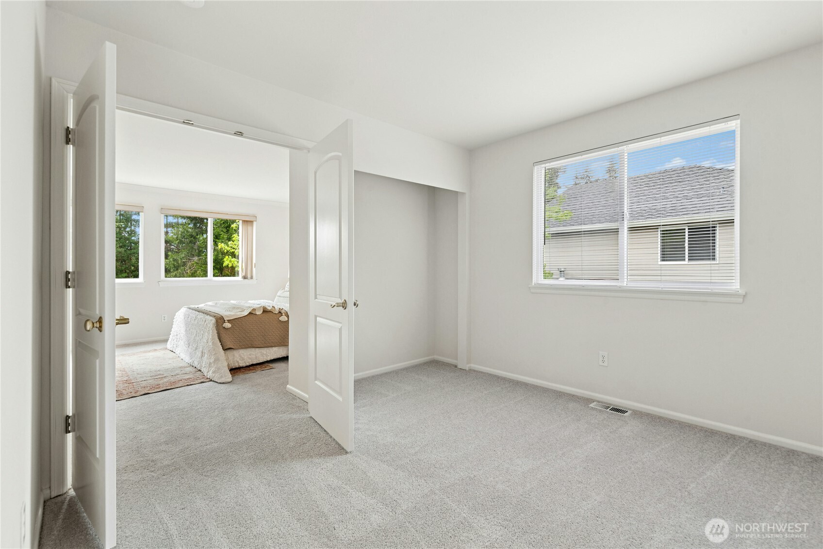 14708 54th Avenue Property Photo 31