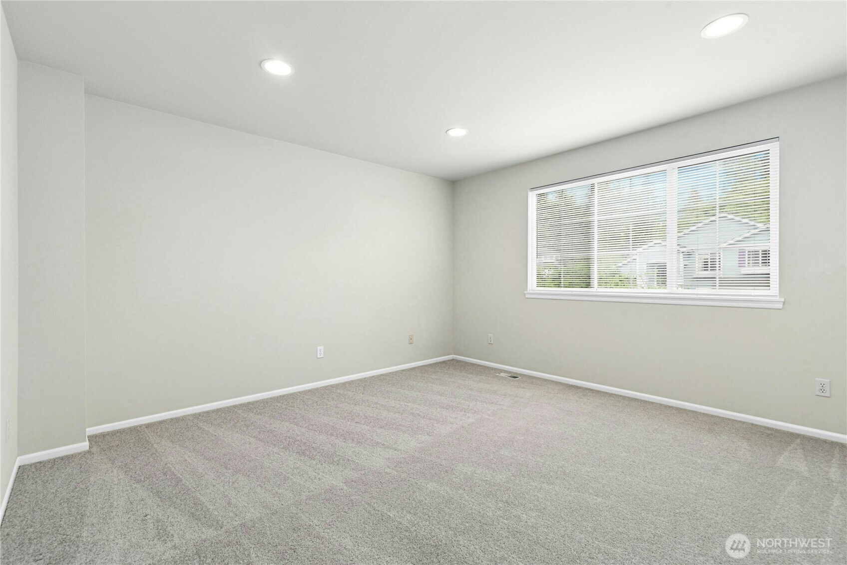 14708 54th Avenue Property Photo 34