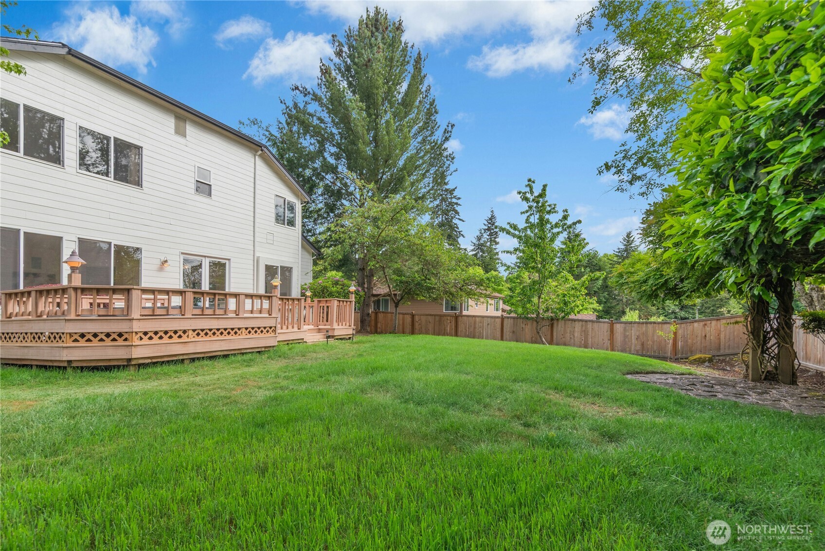 14708 54th Avenue Property Photo 39