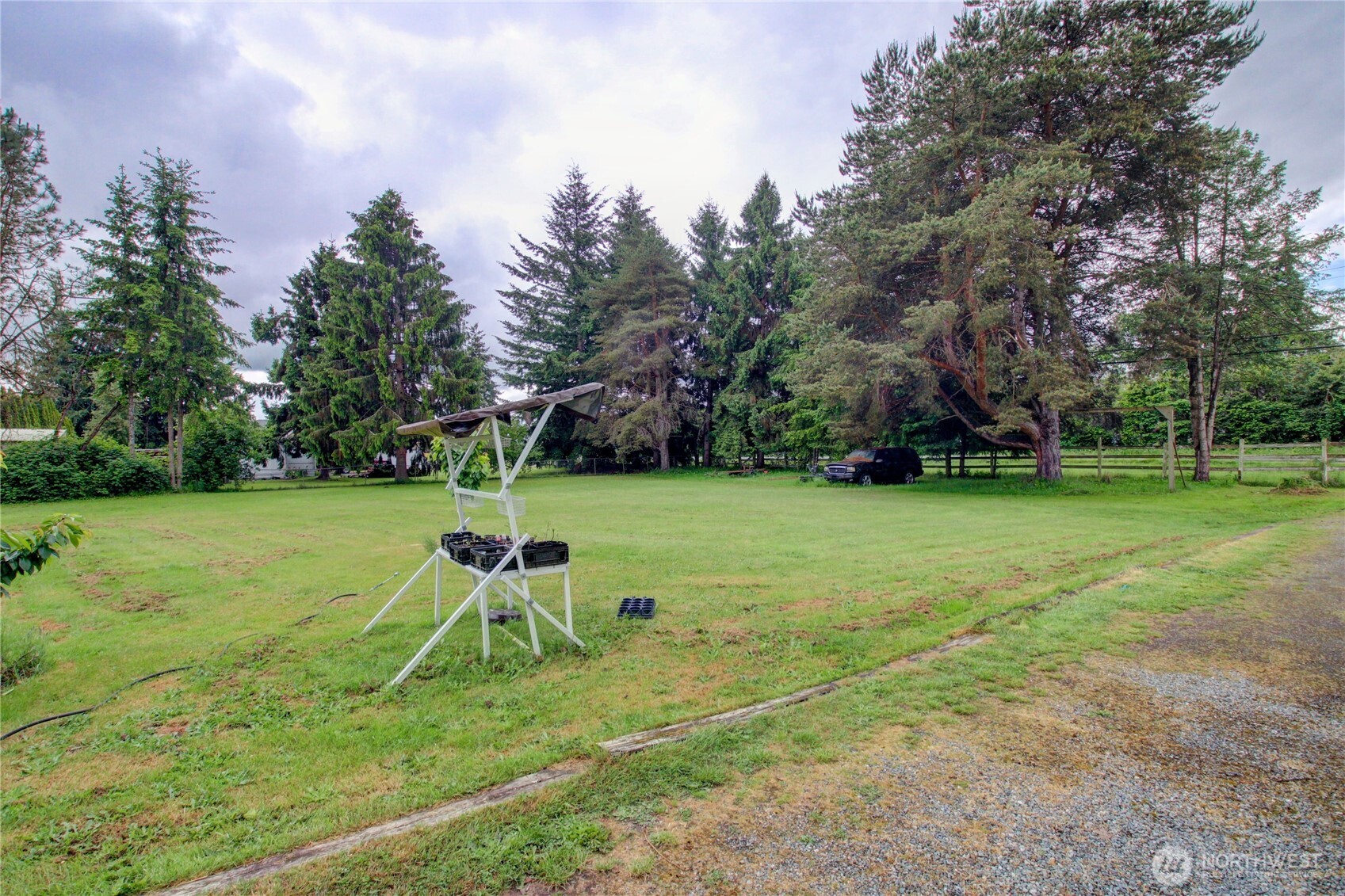 7185 Old Hwy 99 N Road Property Photo 7