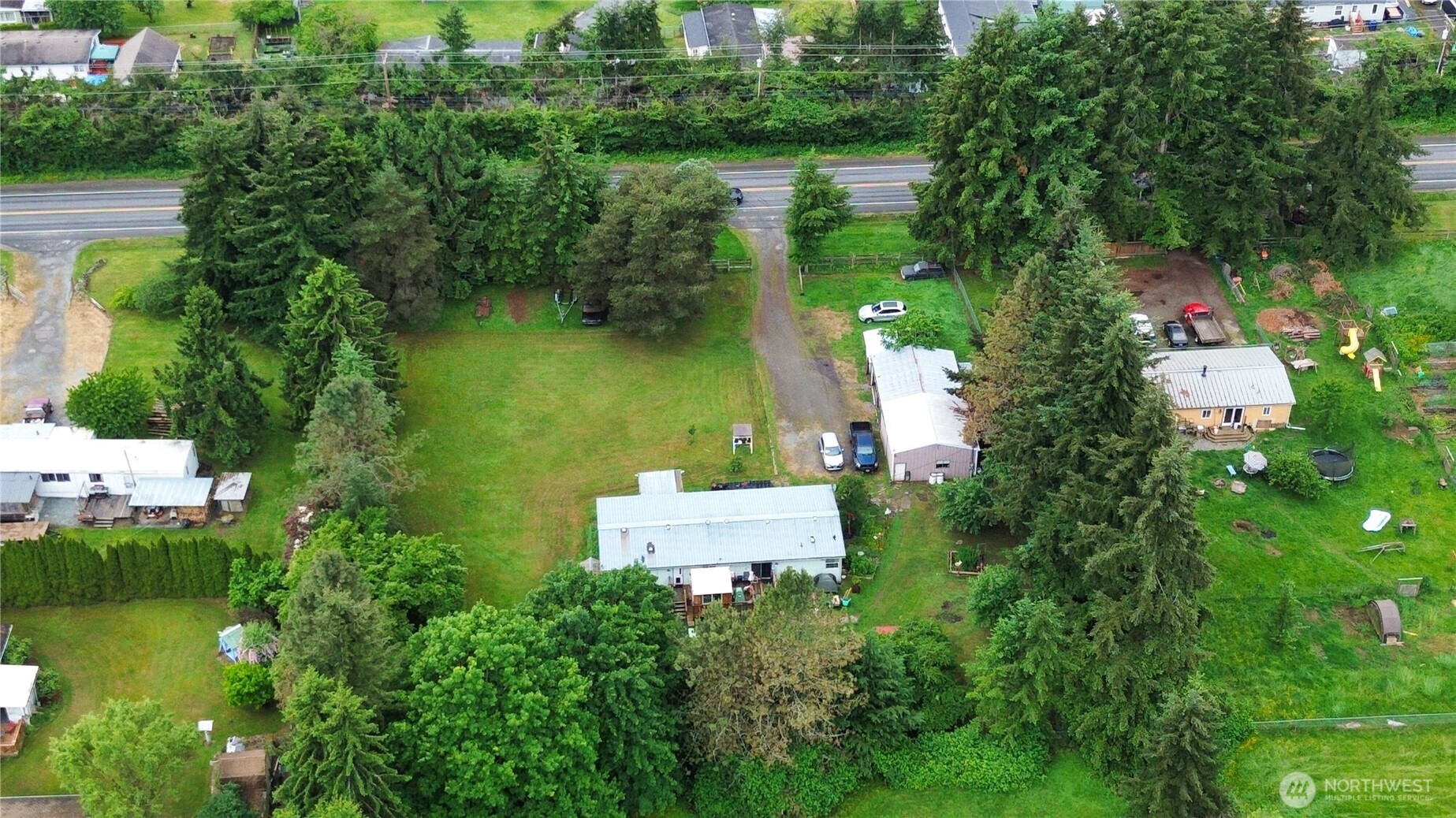 7185 Old Hwy 99 N Road Property Photo 22