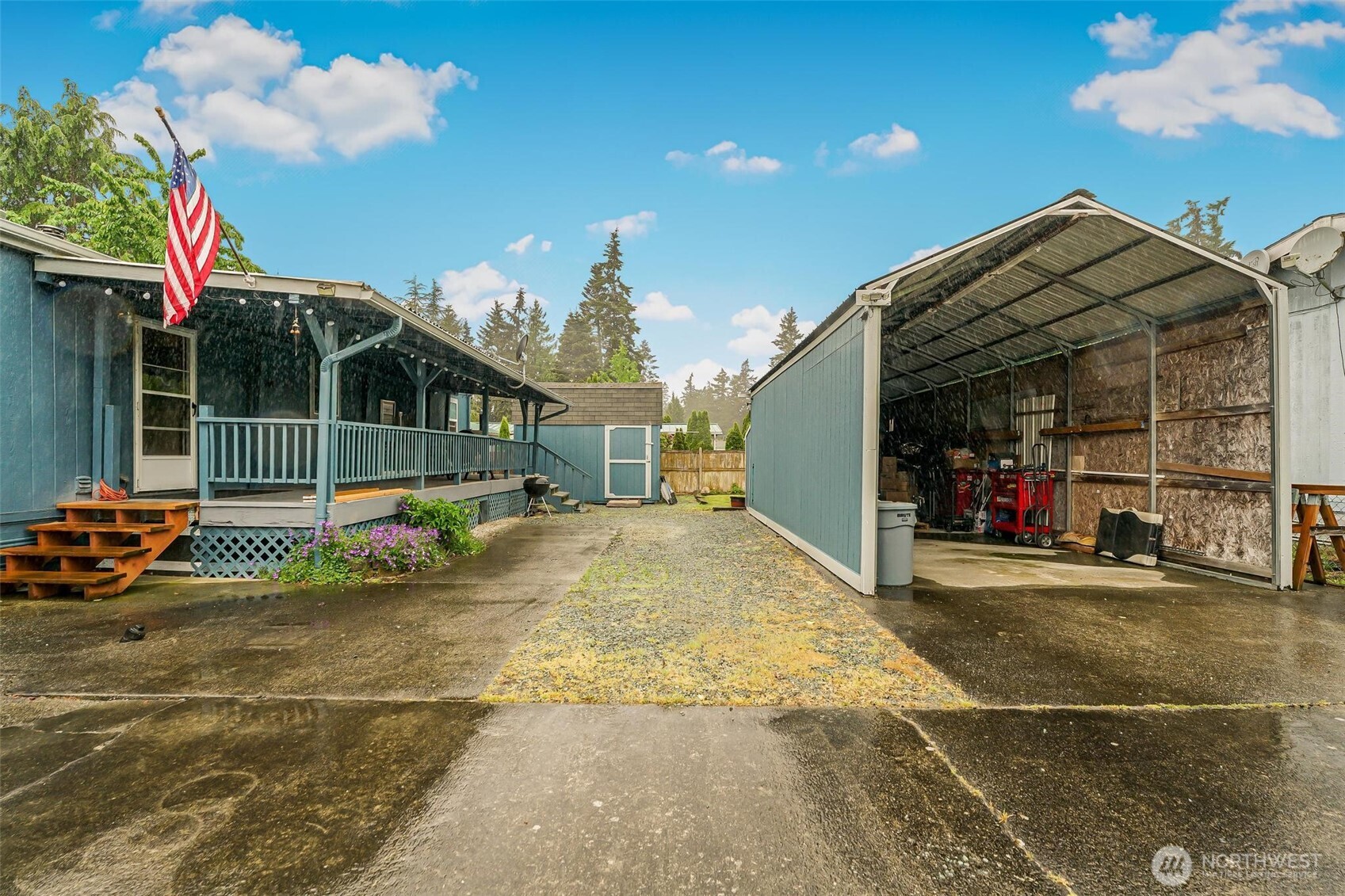 980 Falcon Road Property Photo 28