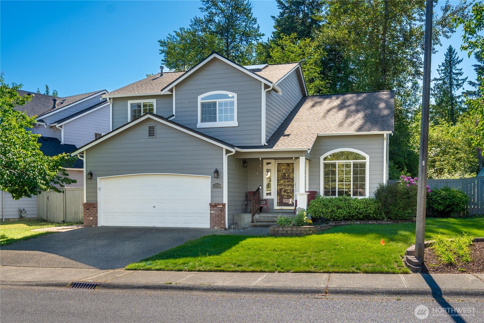 16910 132nd Avenue Property Photo 1