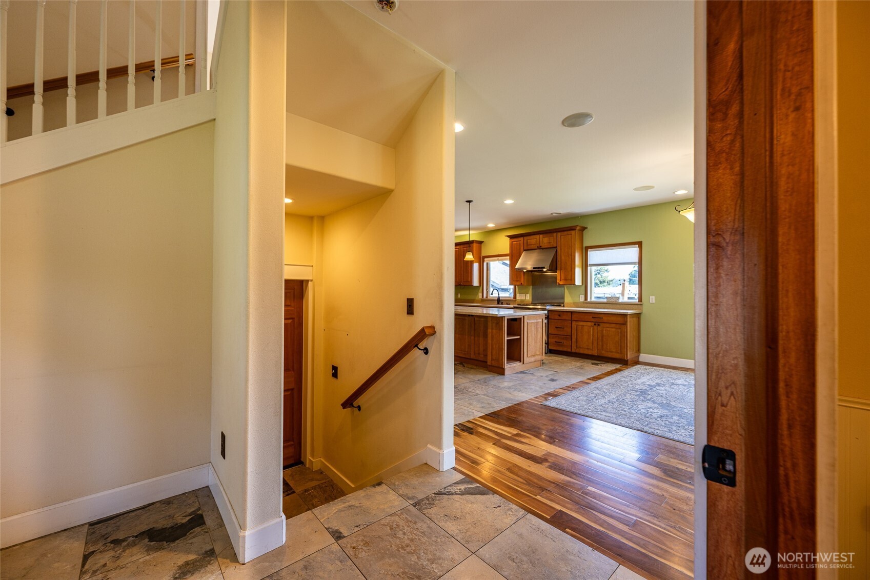 1411 K Avenue Property Photo 5