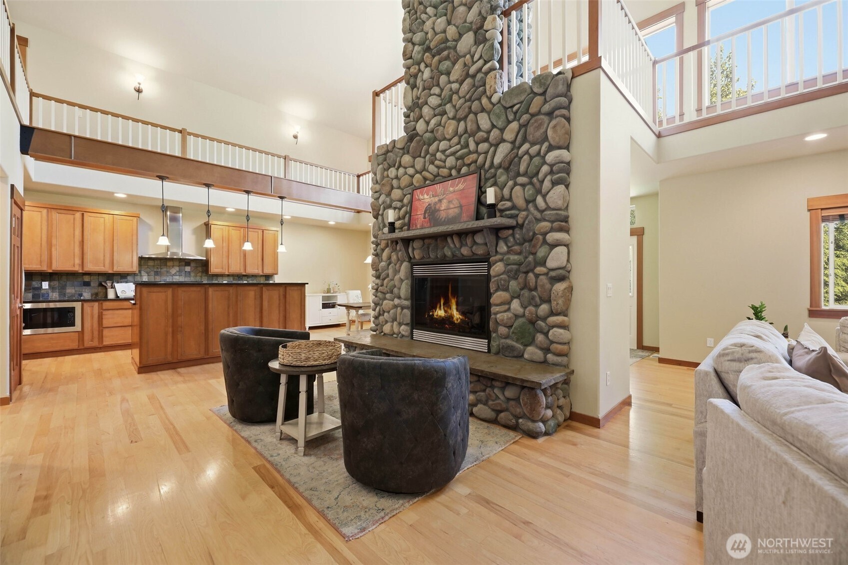 18421 25th Drive Property Photo 11