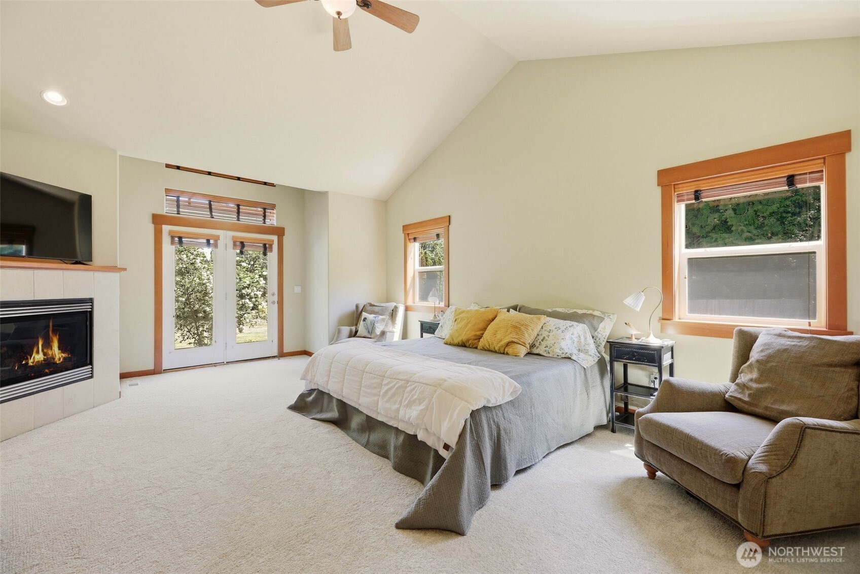 18421 25th Drive Property Photo 15