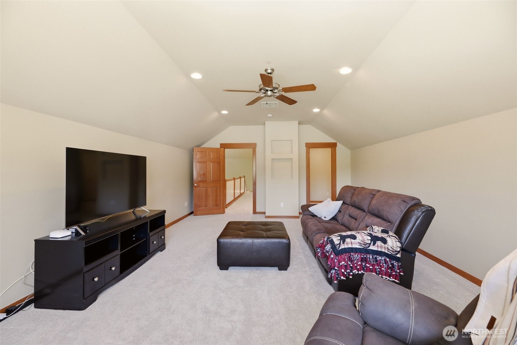 18421 25th Drive Property Photo 24