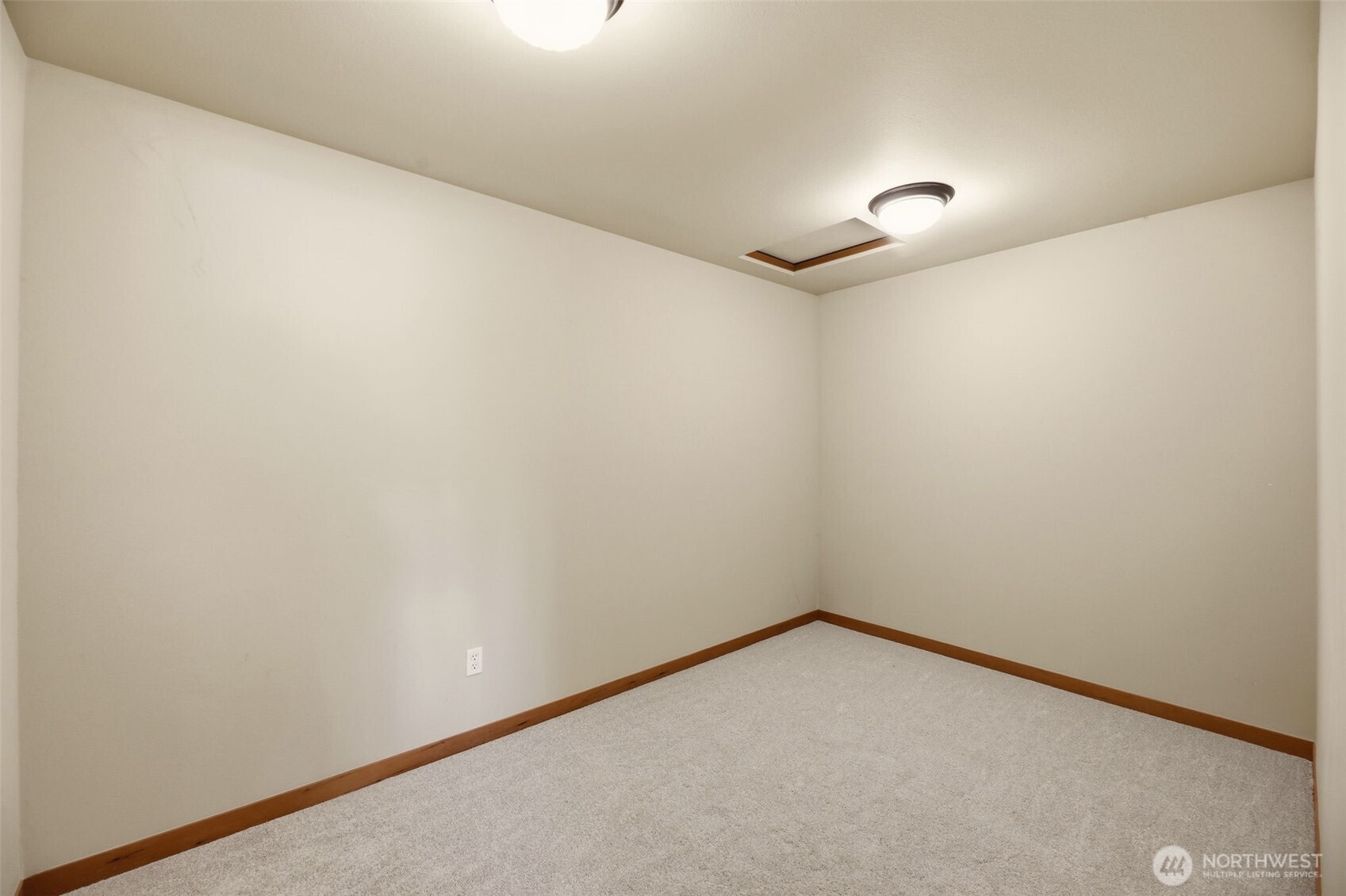 18421 25th Drive Property Photo 25