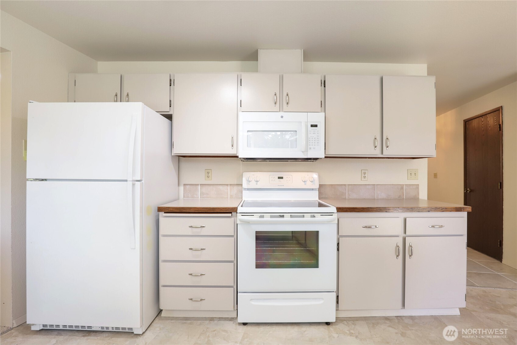 444 Canal Drive Property Photo 14