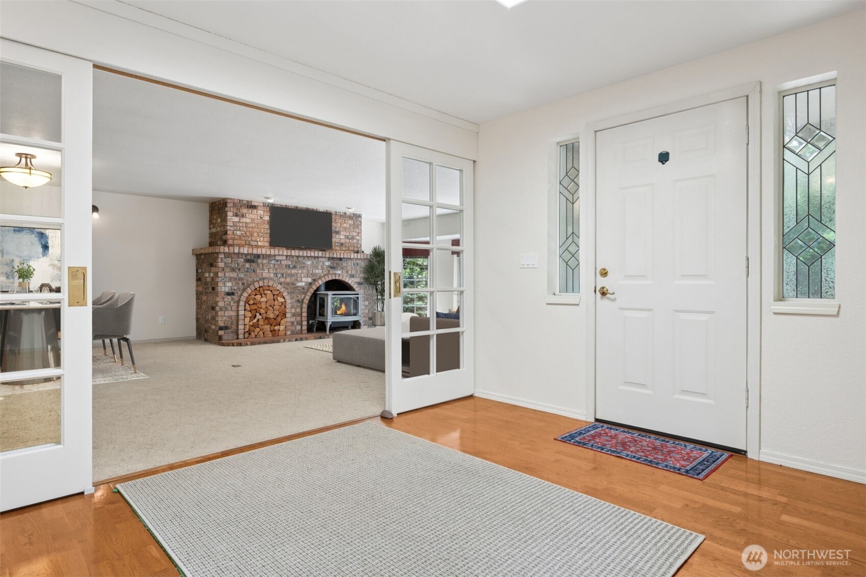 7626 Thrush Drive Property Photo 4