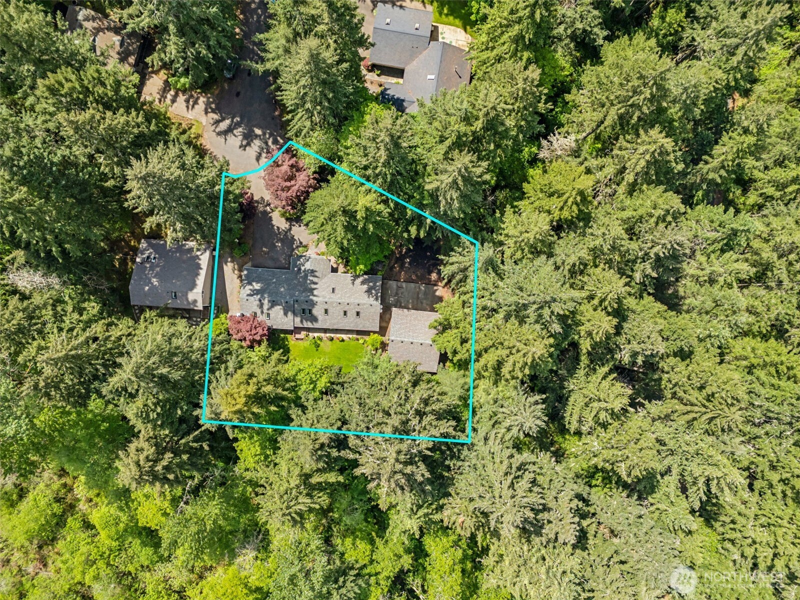 7626 Thrush Drive Property Photo 22