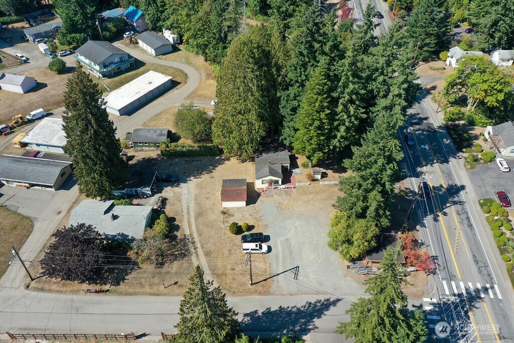 20363 Nw Cedar Lane Property Photo 3