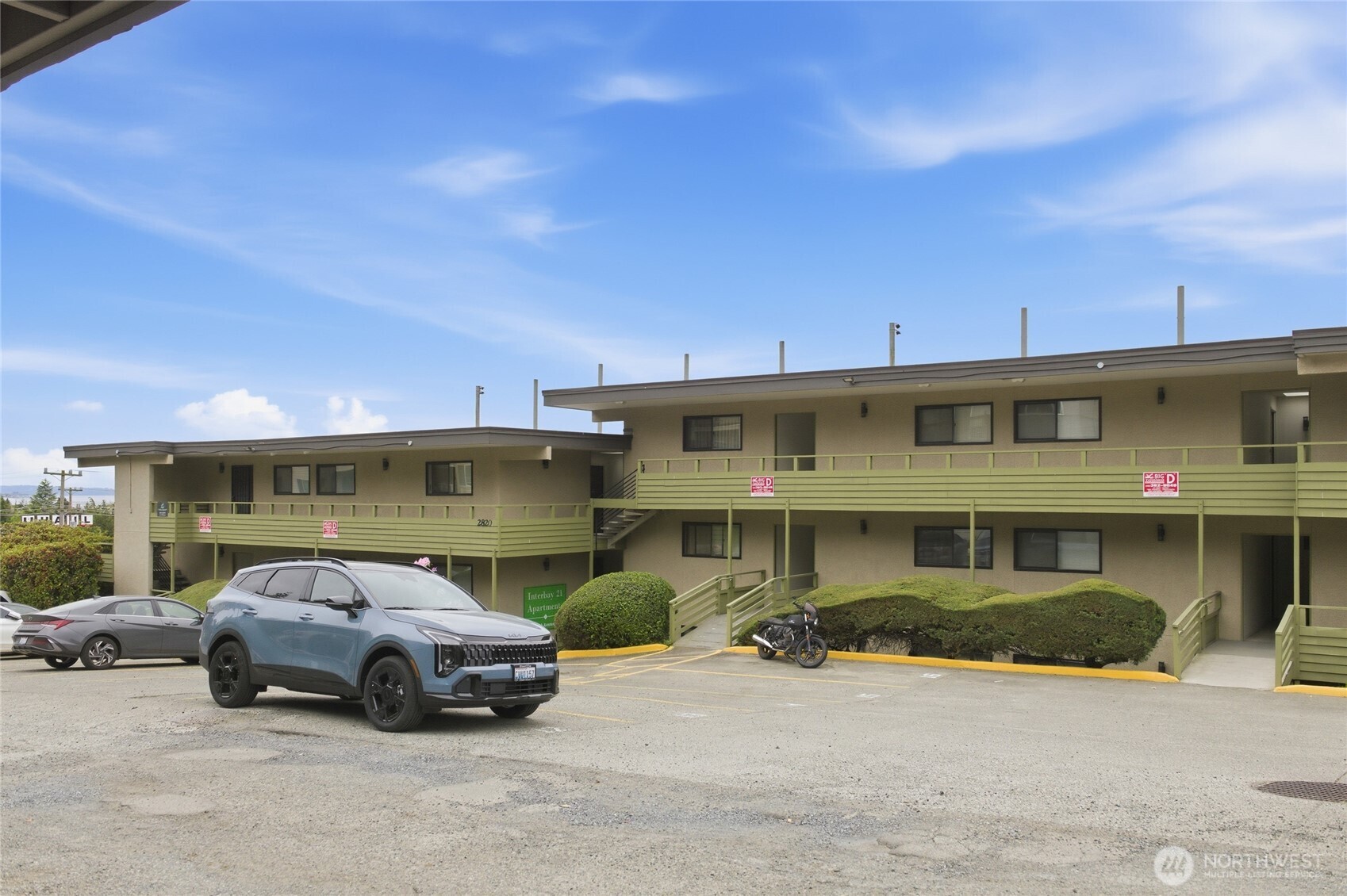 2820 15th Avenue Property Photo 3
