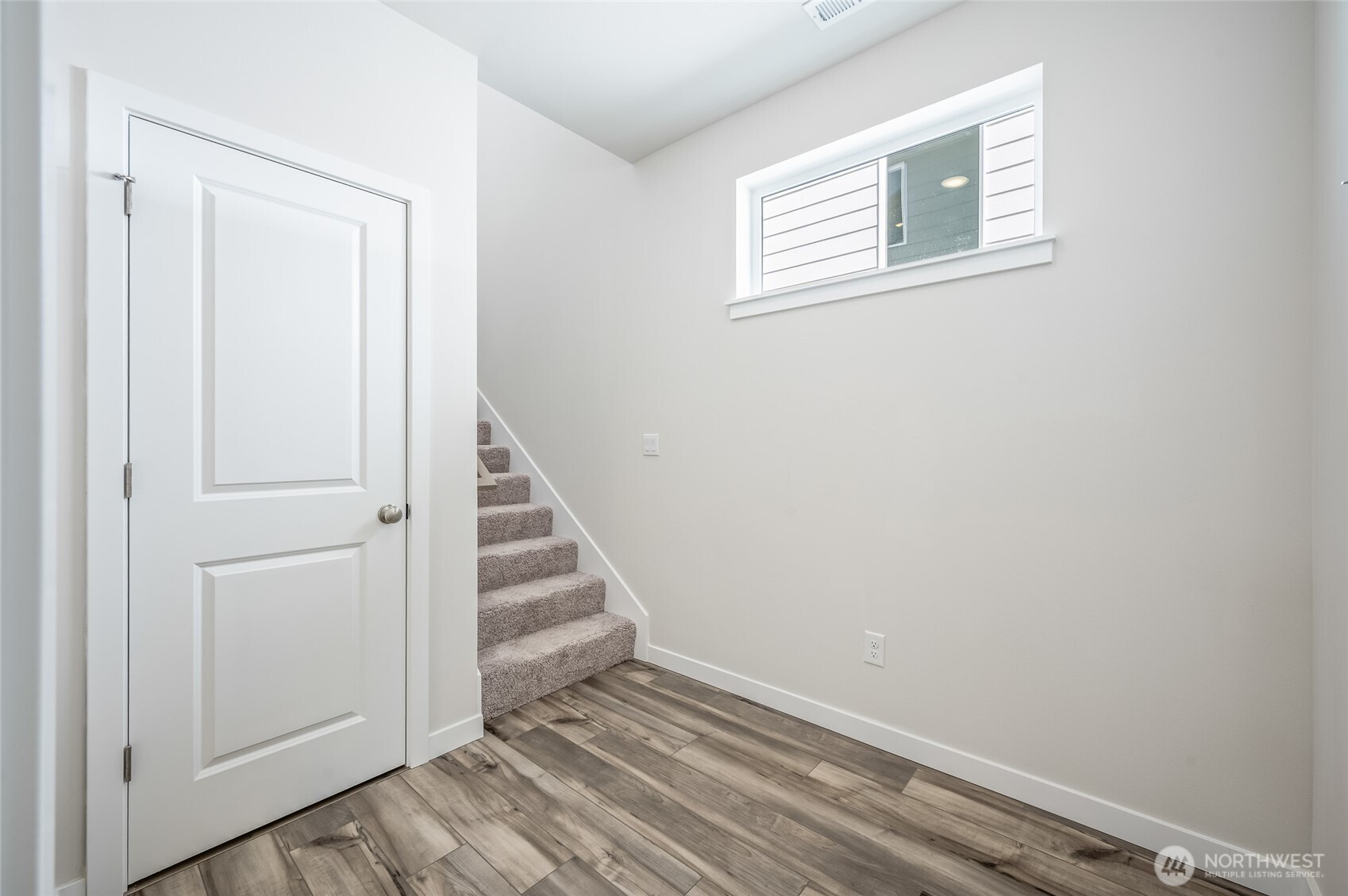 2114 Plumridge Court Property Photo 19