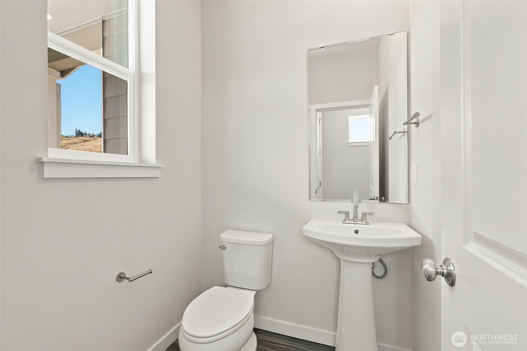 2114 Plumridge Court Property Photo 19