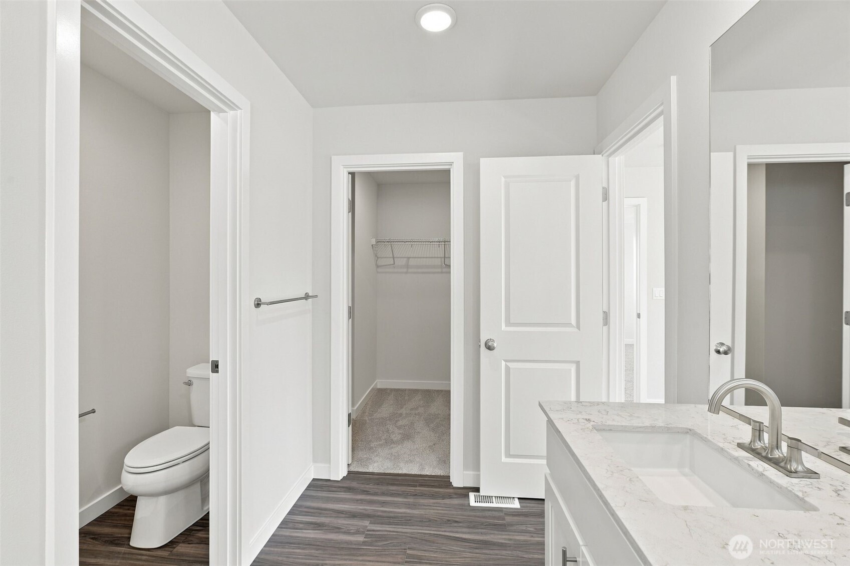 2114 Plumridge Court Property Photo 26