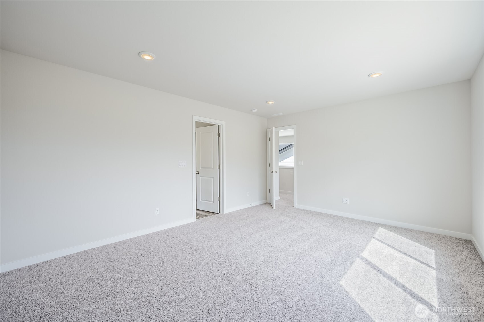 2114 Plumridge Court Property Photo 27