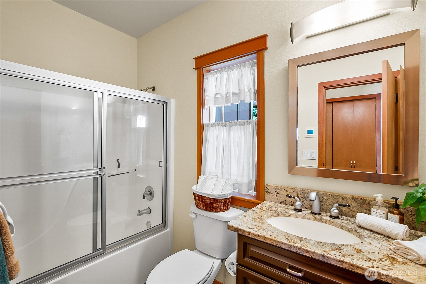 23738 Carlson Place Property Photo 24