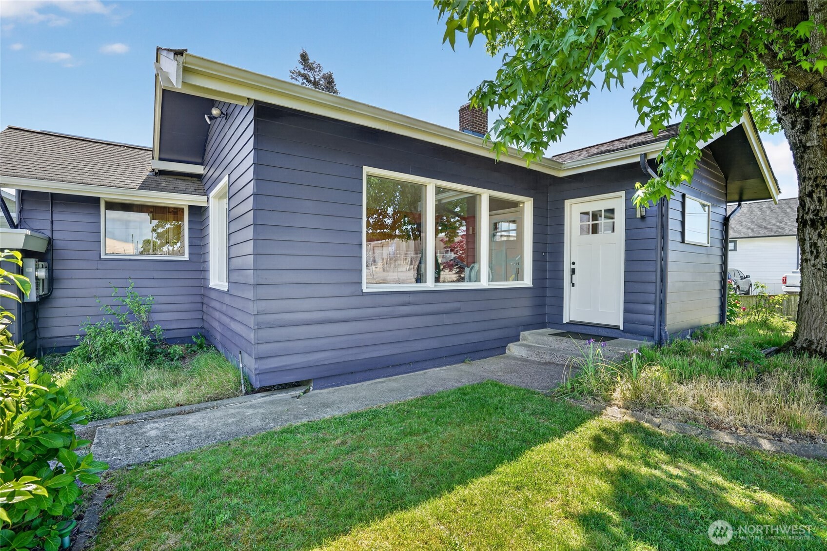 1789 Kok Road Property Photo 1