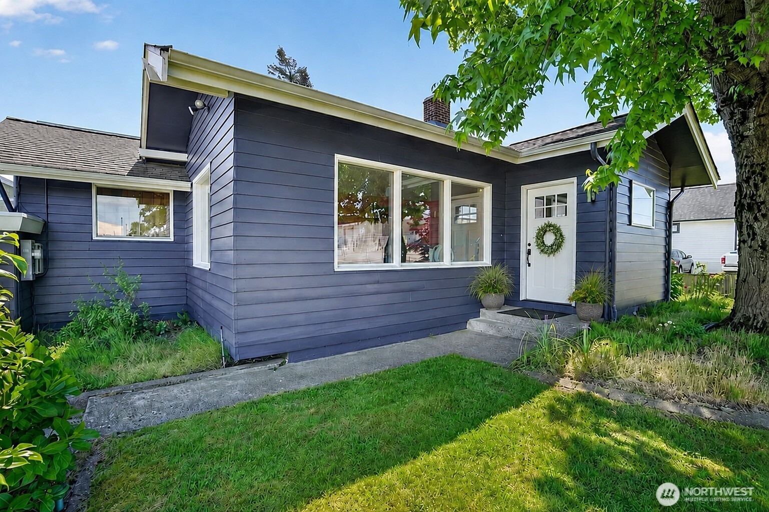 1789 Kok Road Property Photo 1