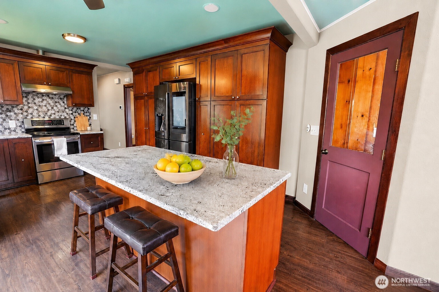 1789 Kok Road Property Photo 6