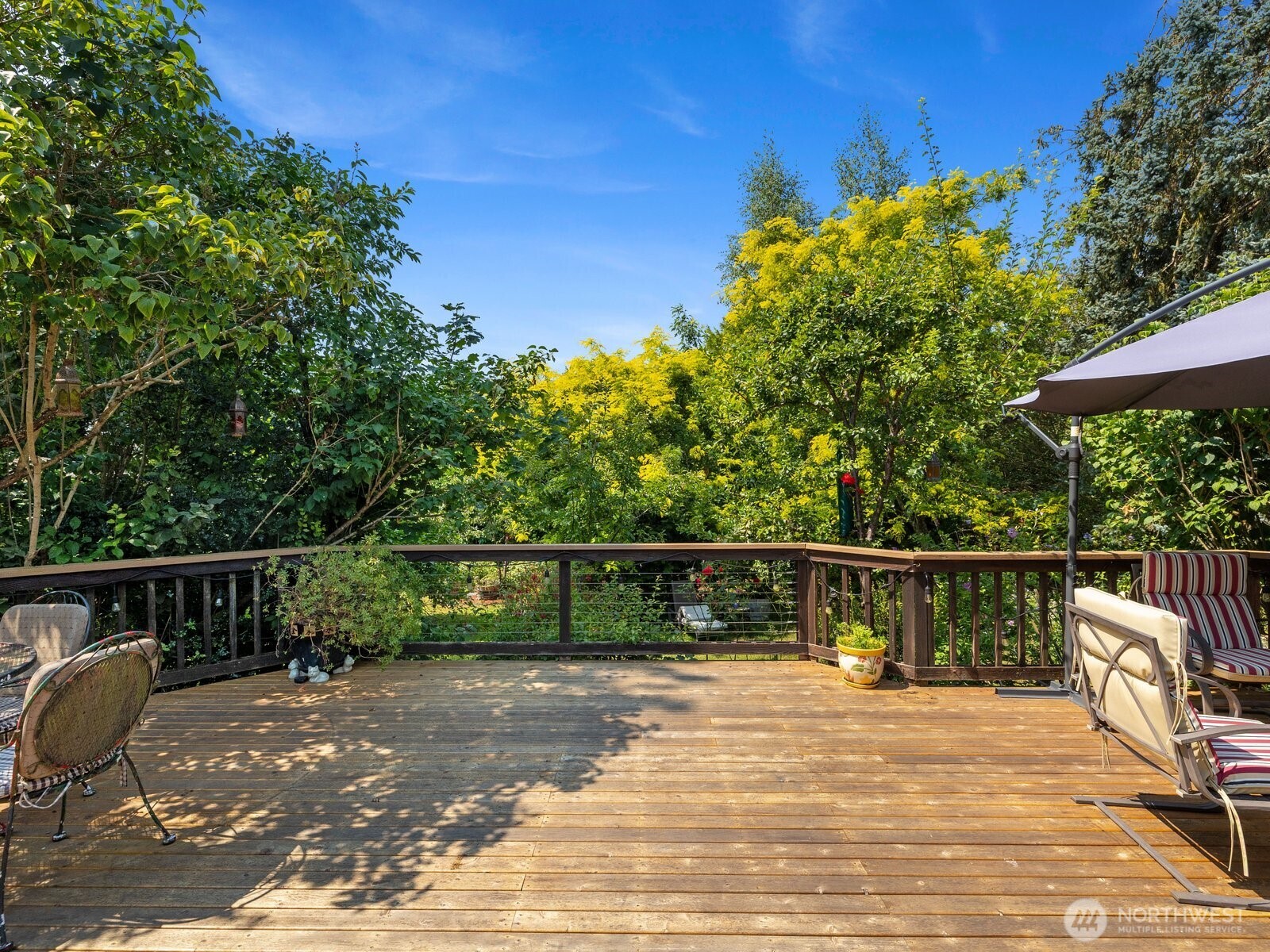 1202 Pine Avenue Property Photo 1